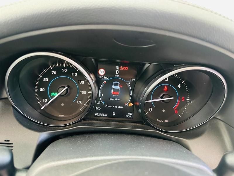 Used Jaguar XF Prestige 2016 White Sedan