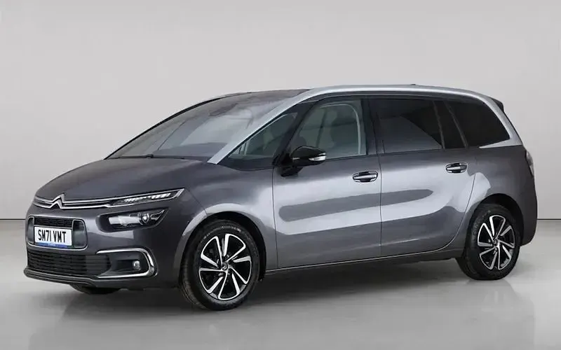 Used Citroën C4 SpaceTourer PureTech 131 HP (96 kW) 2022 MPV