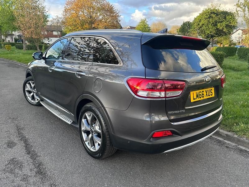 Begagnad Kia Sorento 2016 Grå SUV