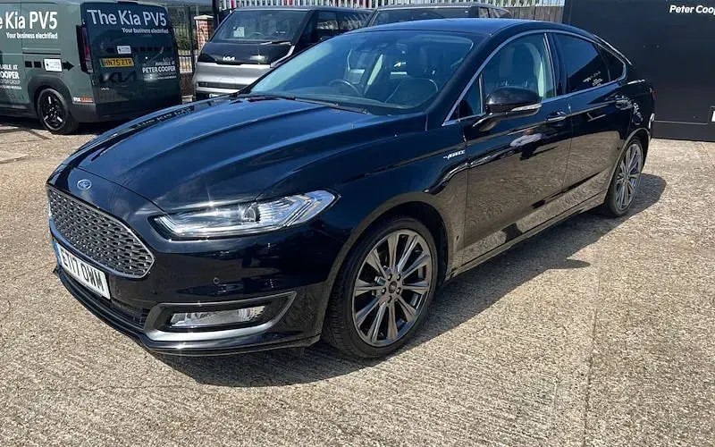 Used Ford Mondeo Vignale 179 HP (131 kW) 2019 Hatchback