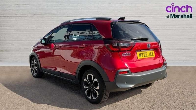 Used Honda Jazz Hybrid 109 HP (80 kW) 2022 Red Hatchback