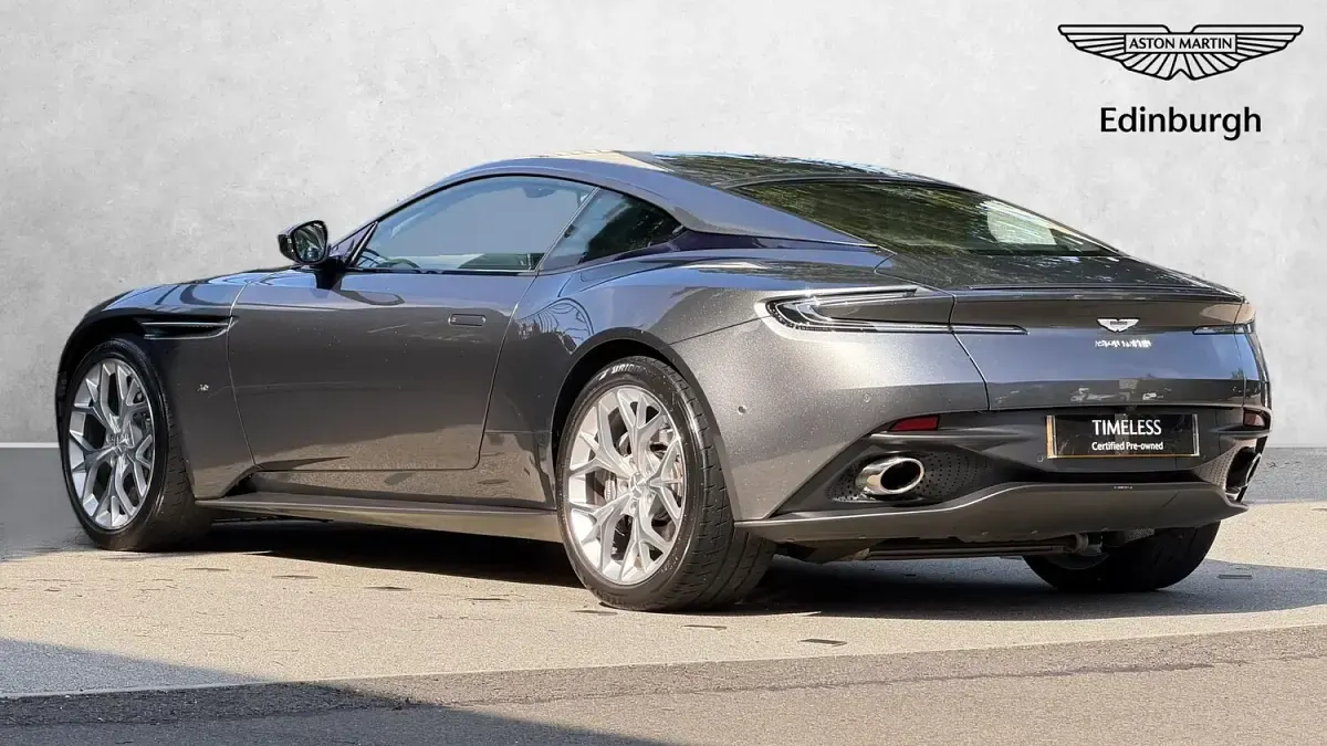 Used Aston Martin DB11 600 HP (441 kW) 2019 Silver Coupe