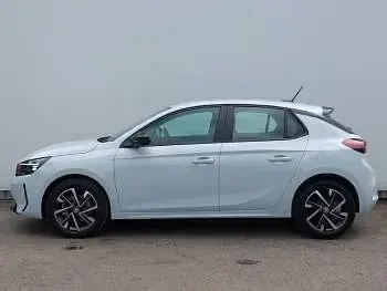 New Vauxhall Corsa Design Edition 100 HP (73 kW) 2025 White Hatchback