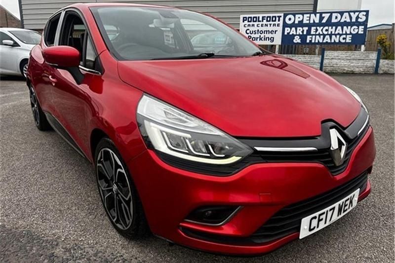 Red Used 2017 Renault Clio IV Dynamique Hatchback | £6,995 (Fair price) - Image 1/4