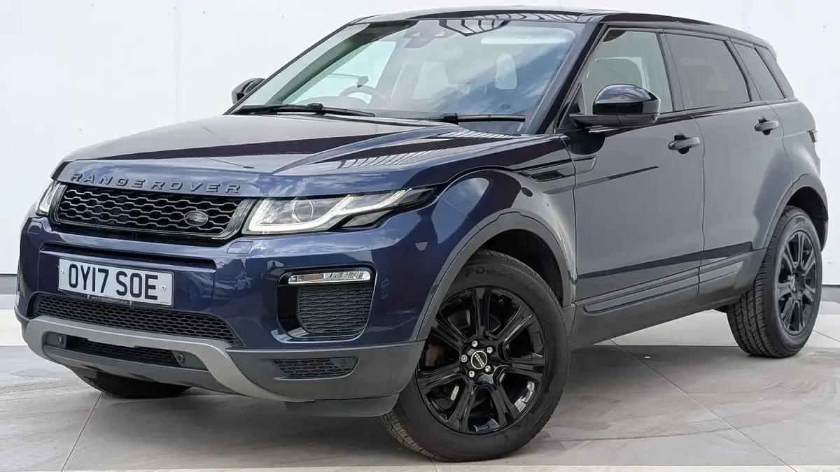 Used Land Rover Range Rover evoque SE 2017 Blue Estate