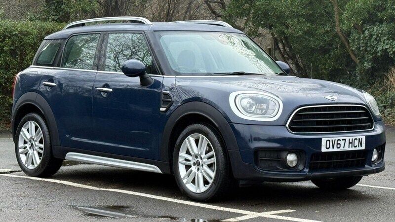 Blue Used 2017 Mini Cooper D Countryman SUV | £10,995 (Fair price) - Image 1/4