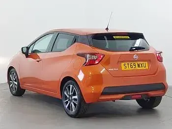 Used Nissan Micra Tekna 100 HP (73 kW) 2019 Orange Hatchback