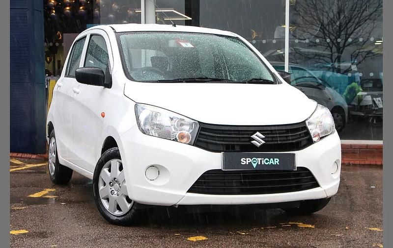 Used Suzuki Celerio 67 HP (49 kW) 2016 White Hatchback