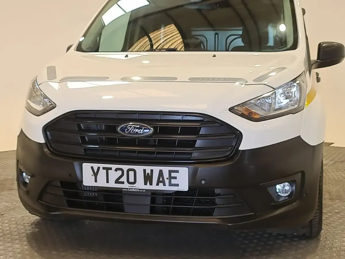 Used Ford Transit 100 HP (73 kW) 2020 White Van