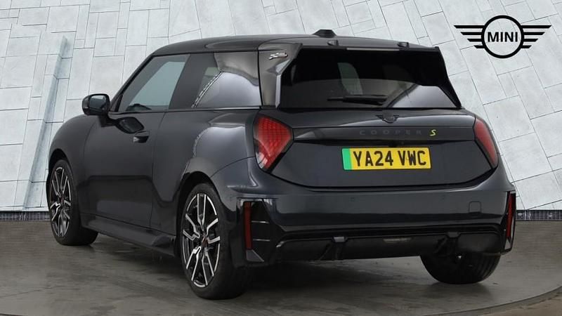 Used Mini Cooper SE Hatch 158 kW (215 HP) 2024 Grey Hatchback