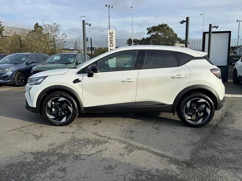 New Renault Captur Techno 2025 SUV