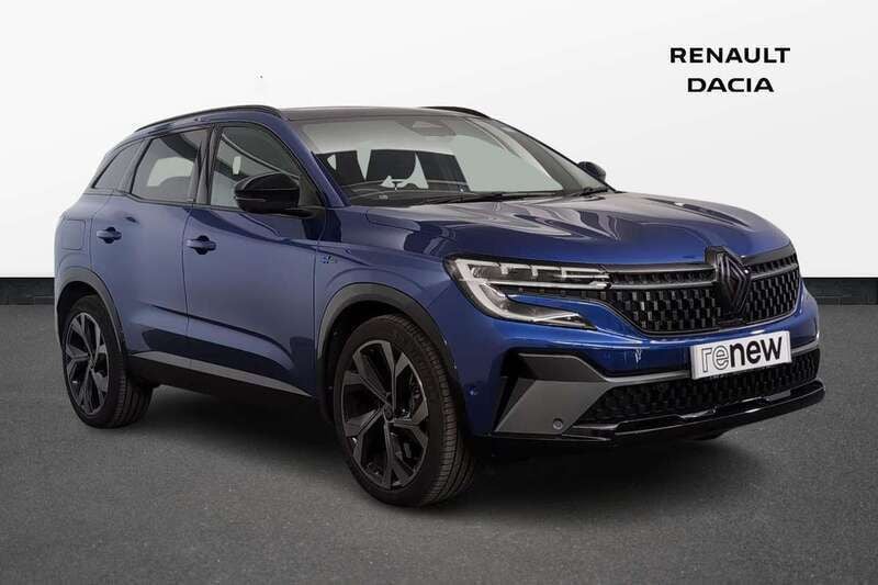 Iron blue Used 2024 Renault Austral Iconic Esprit Alpine SUV | £28,500 (Fair price) - Image 1/4