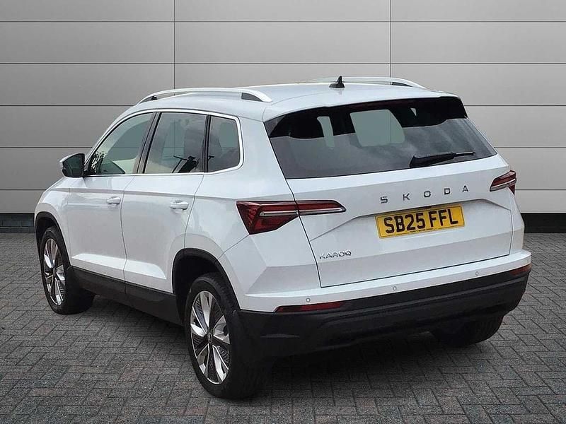 Used Skoda Karoq SE L 110 HP (80 kW) 2025 Moon white metallic SUV