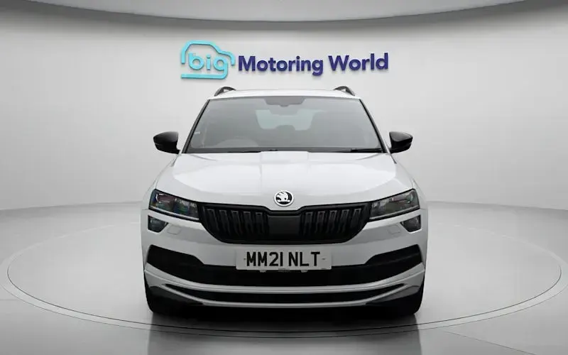Used Skoda Karoq SportLine 150 HP (110 kW) 2021 White SUV
