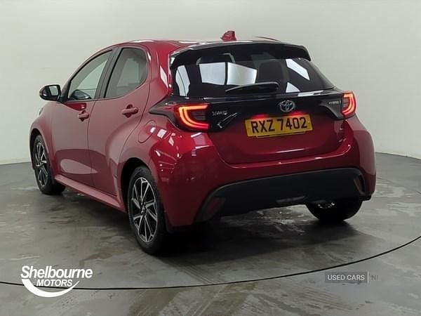Used Toyota Yaris Hybrid Design 2022 Red Hatchback
