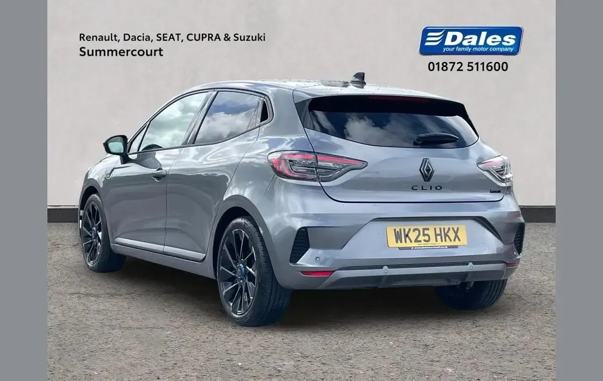 Used Renault Clio V Esprit Alpine 140 HP (102 kW) 2025 Grey Hatchback