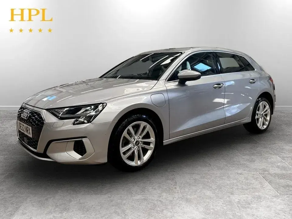 Used Audi A3 Sportback Sport 204 HP (150 kW) 2022 Silver Hatchback