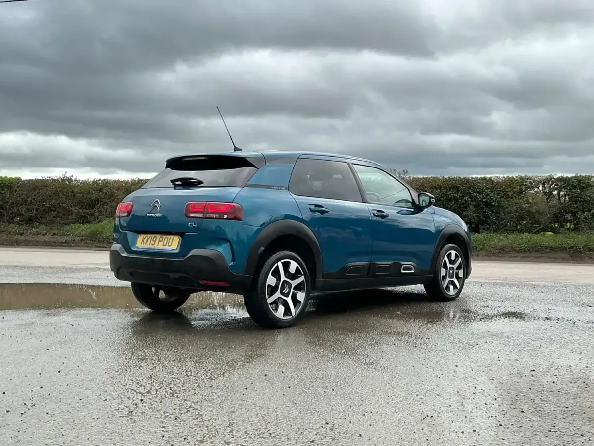 Gebraucht Citroën C4 Flair 2019 Blau SUV
