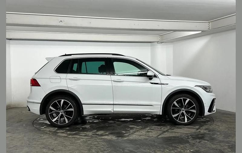 Used VW Tiguan R-line 150 HP (110 kW) 2023 White SUV