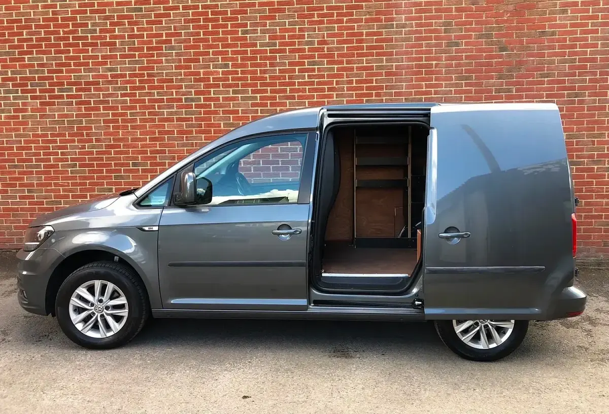 Used VW Caddy Trendline 102 HP (75 kW) 2019 Grey MPV