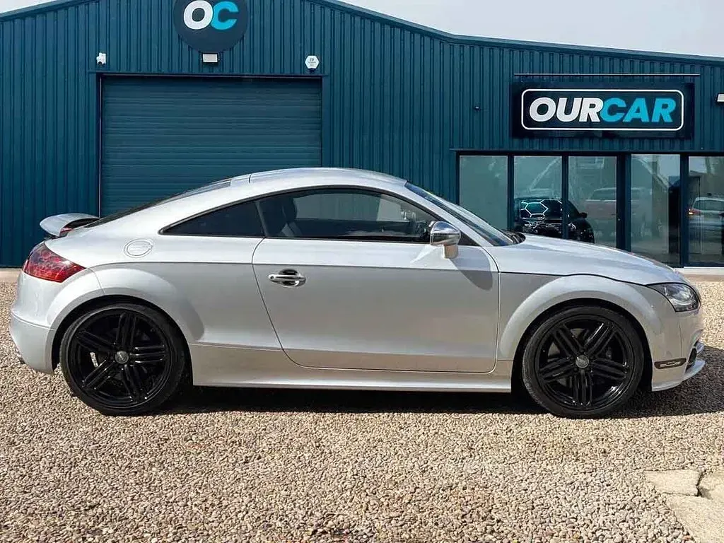 Used Audi TTS Design 272 HP (200 kW) 2013 Silver Coupe