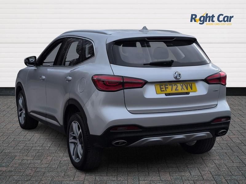 Used MG HS Excite 162 HP (119 kW) 2023 Silver SUV