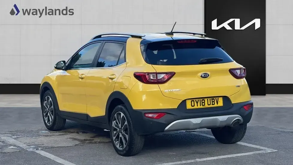 Used Kia Stonic First Edition 2018 Yellow SUV