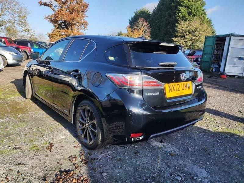 Used Lexus CT200h Sport Line 135 HP (99 kW) 2012 Black Hatchback