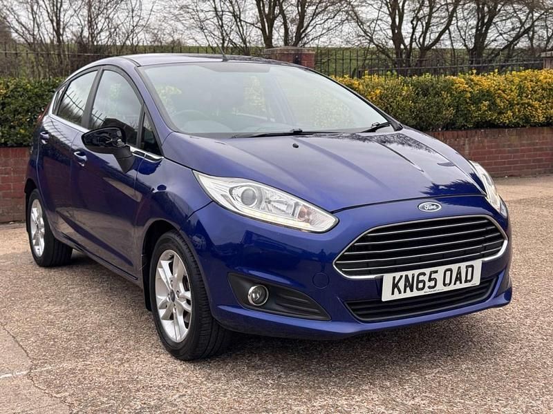 Used Ford Fiesta Zetec 2015 Blue Hatchback