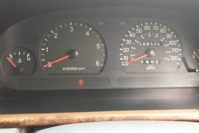 Used Kia Sedona 2002 MPV