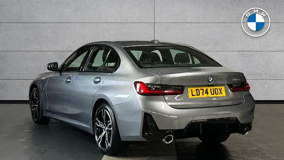 Used BMW 330 M Sport 288 HP (211 kW) 2024 Grey