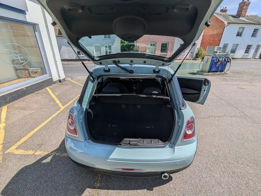 Used Mini Cooper D Hatch 2012 Blue Hatchback