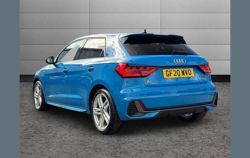 Usado Audi A1 S-Line 147 HP (108 kW) 2020 Azul SUV