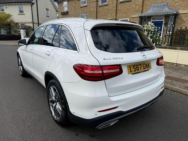 Used Mercedes GLC220 AMG line 170 HP (125 kW) 2017 White SUV