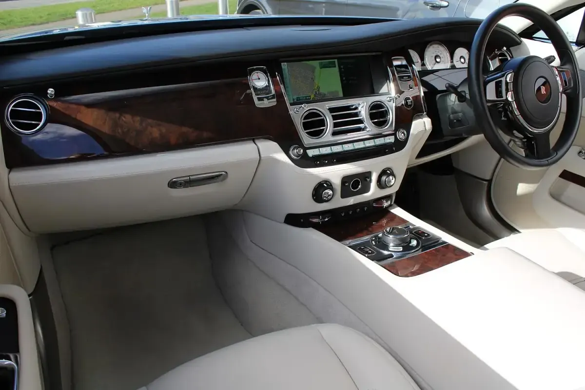 Used Rolls Royce Wraith 632 HP (464 kW) 2017 Blue Coupe