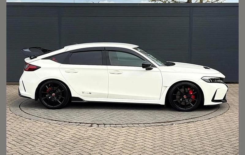Used Honda Civic Type R 324 HP (238 kW) 2023 White Hatchback