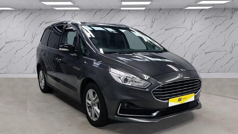 Usado Ford Galaxy Titanium 150 HP (110 kW) 2020 Cinzento Monovolume