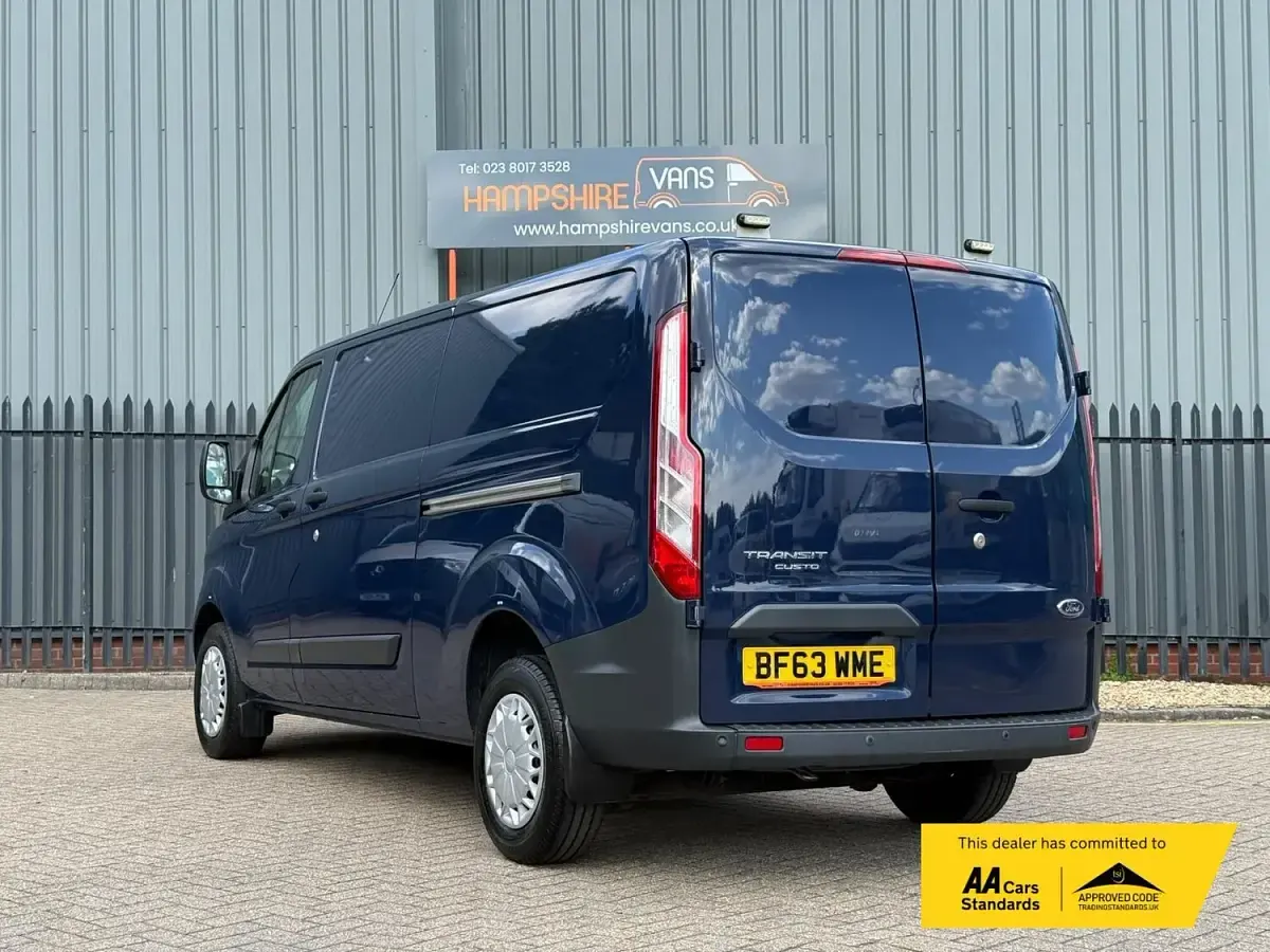 Used Ford Transit Custom Trend 123 HP (90 kW) 2013 Blue Van