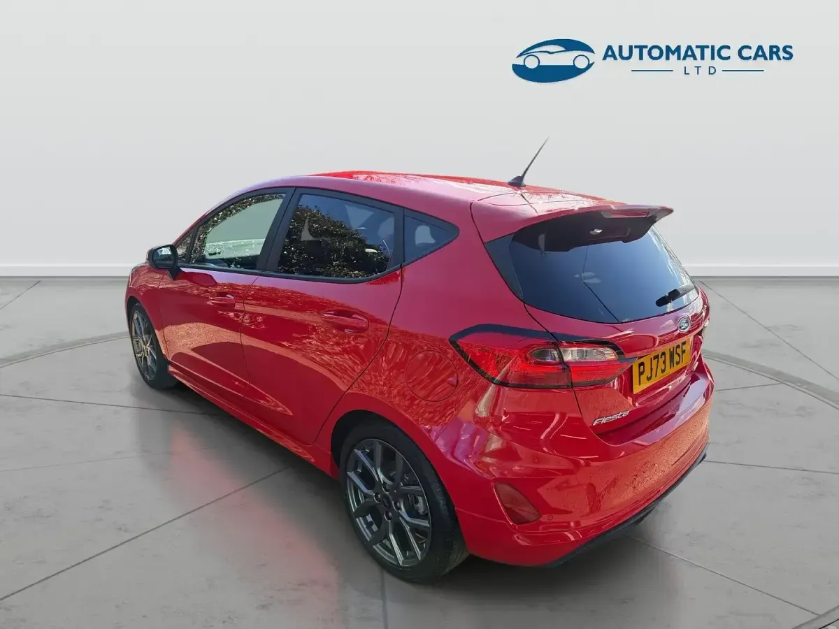 Used Ford Fiesta ST-Line 125 HP (91 kW) 2023 Red Hatchback