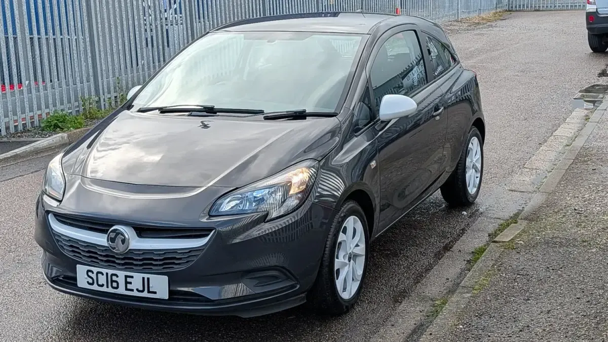 Used Vauxhall Corsa 75 HP (55 kW) 2016 Grey Hatchback