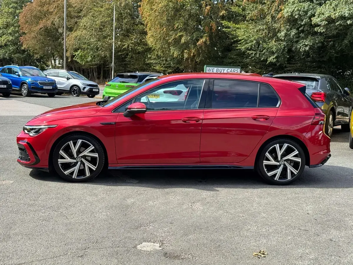 Used VW Golf VIII R-line 2022 Red Hatchback
