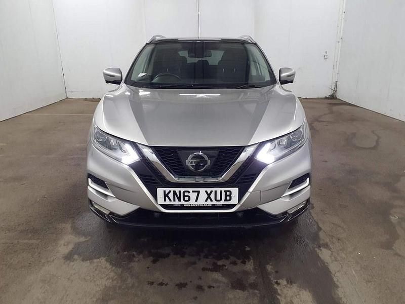 Used Nissan Qashqai N-Connecta 2017 Silver SUV