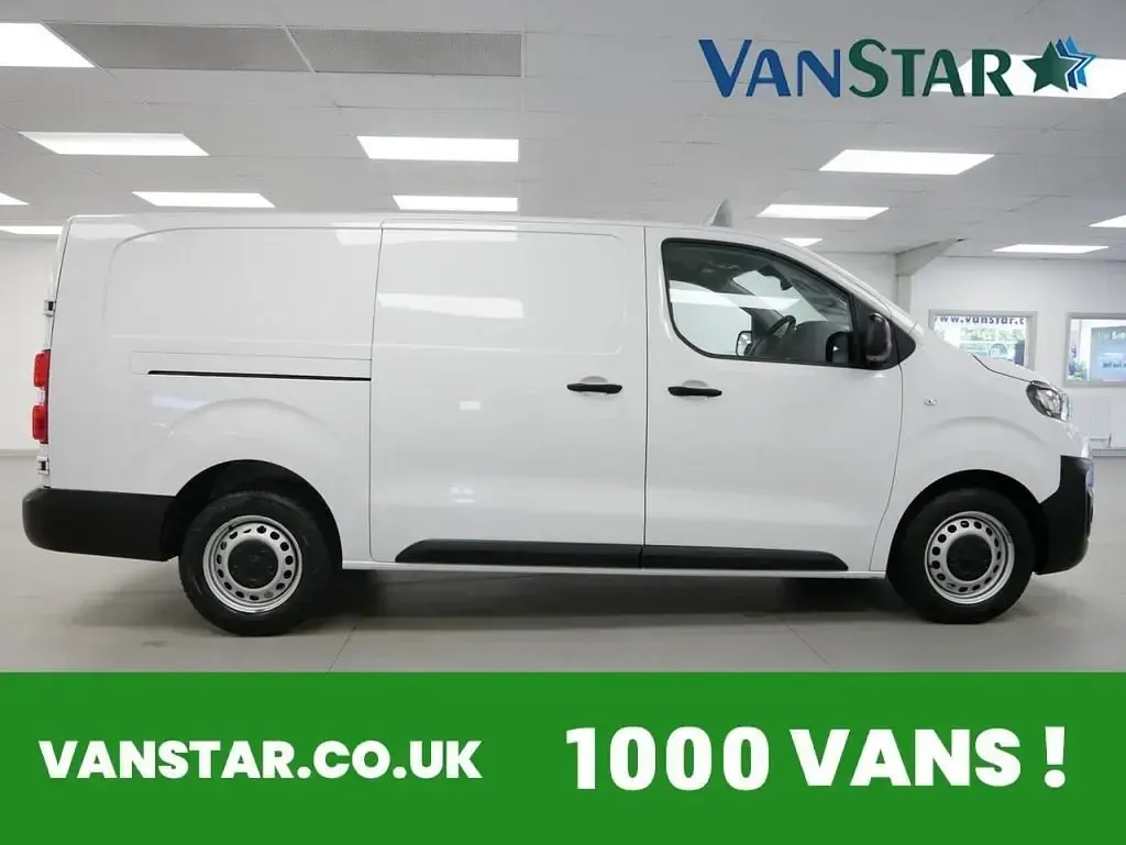 Usado Peugeot Expert Premium 145 HP (106 kW) 2023 Branco Van