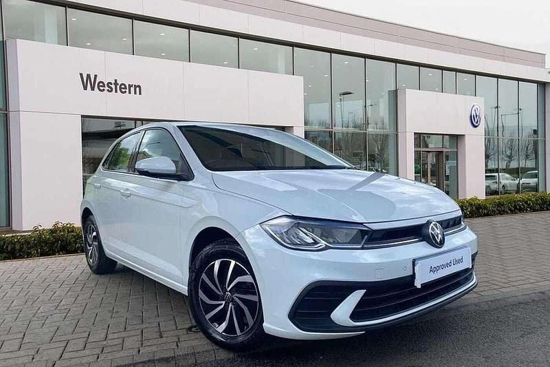 White Used 2022 VW Polo Life Hatchback | £14,690 (Good price) - Image 1/4