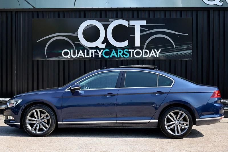 Used VW Passat GT 150 HP (110 kW) 2017 Blue Sedan