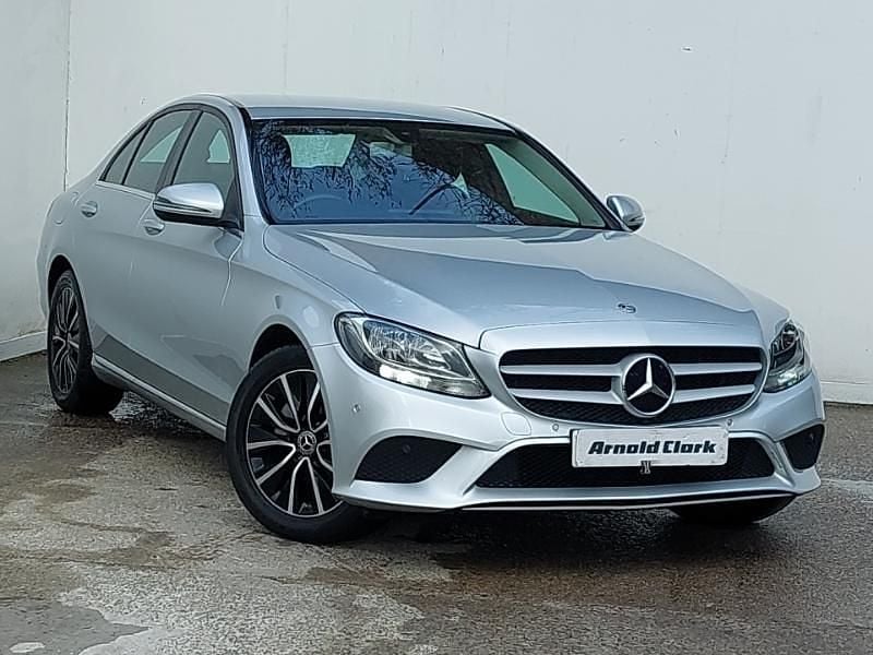 Used Mercedes C180 SE 156 HP (114 kW) 2019 Silver Sedan