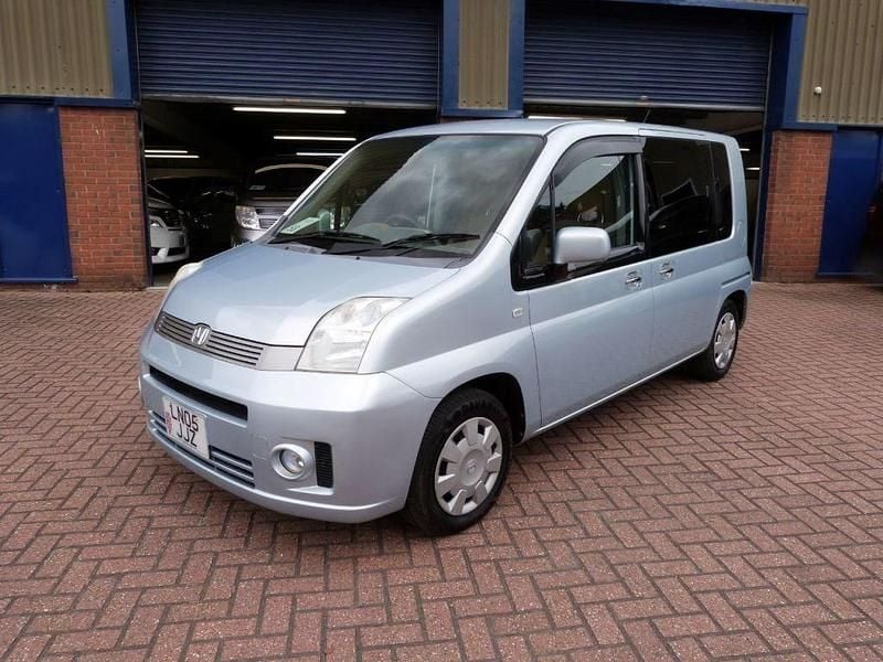 Light blue Used 2005 Honda Mobilio MPV | £4,995 - Image 1/4