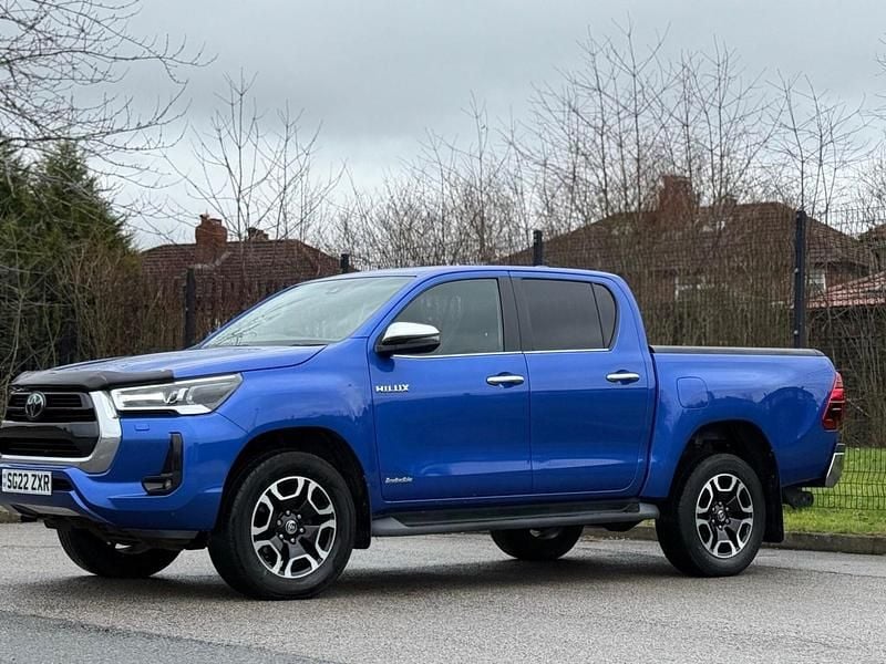 Used Toyota HiLux 204 HP (150 kW) 2022 Blue Pickup