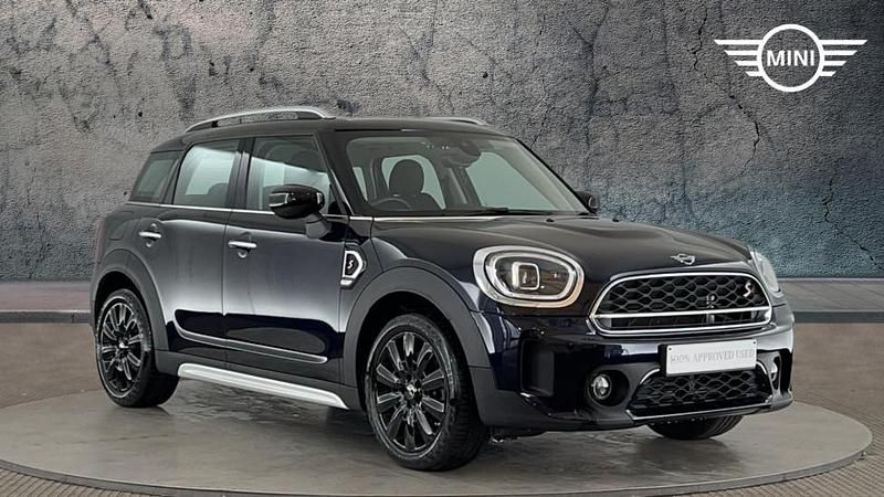 Black Used 2022 Mini Cooper S Countryman Classic SUV | £22,195 (Fair price) - Image 1/4