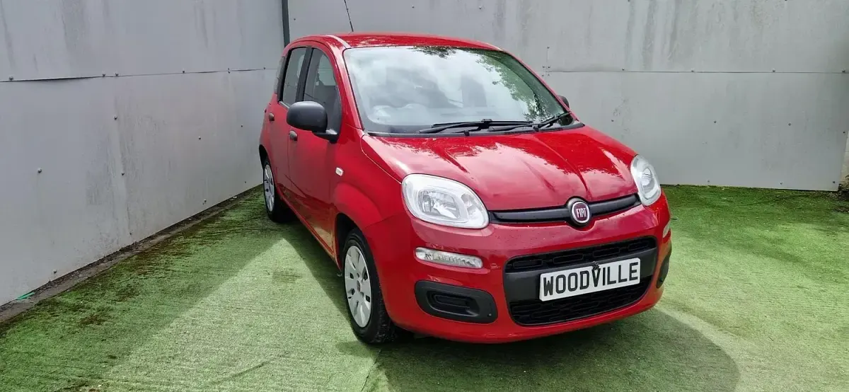 Used Fiat Panda Pop 69 HP (50 kW) 2014 Red Hatchback
